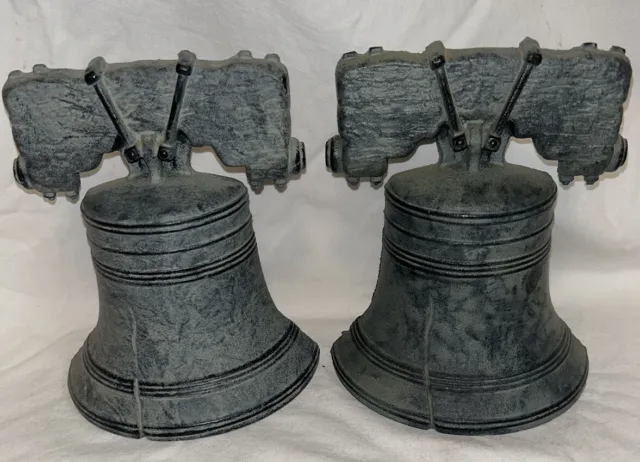 Vintage Virginia Metalcrafters Cast Metal Liberty Bell Bookends