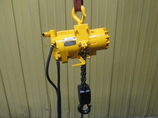 Ingersoll Rand ML1000KS-2C10-6 Pneumatic Air Chain Hoist 6' Lift 1 Ton 2000 Lbs