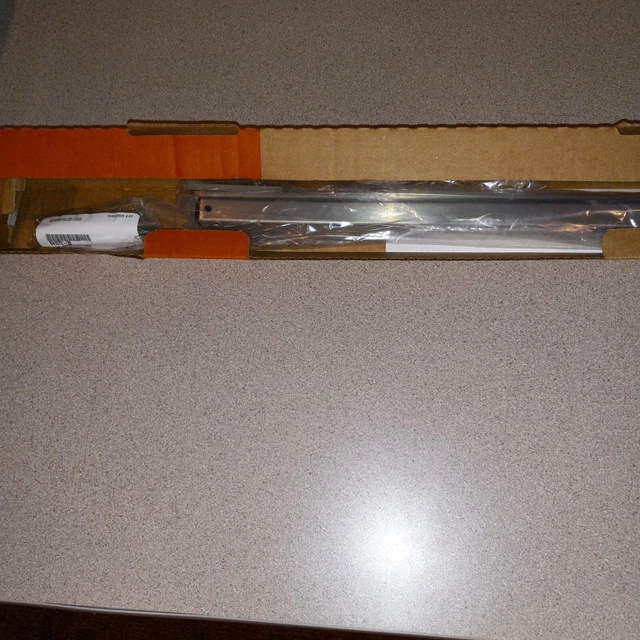 Overhead Door  Holder Glynn-Johnson 904S-US32D 1.3/4"DR OH.10865