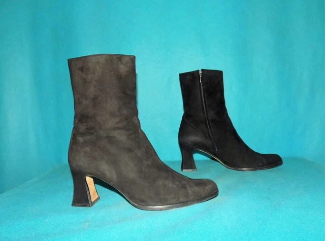 CHARLES JOURDAN  bottines en cuir velours noir pointure 7 B ou 38 EUR