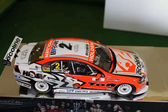 1:18 - 2009 BATHURST WINNER - Holden VE Commodore #2 Garth Tander / Will Davison