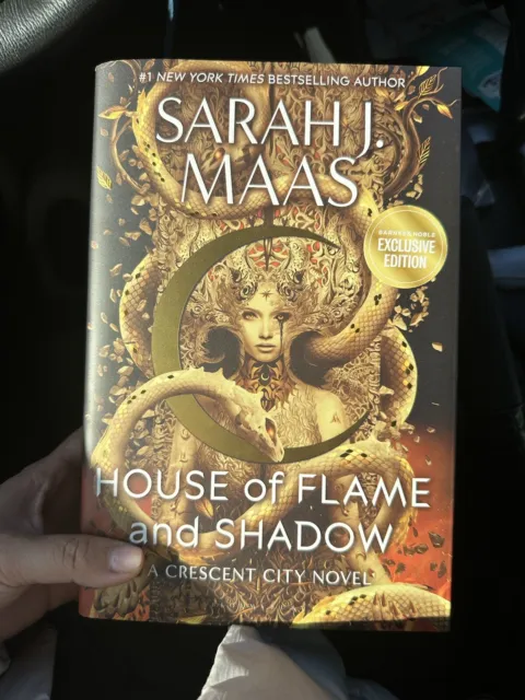 Crescent City: House of Flame and Shadow (Series #3) (Hardcover) (Walmart  Exclusive Edition)