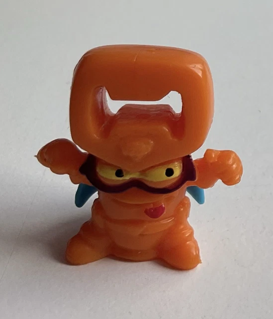 SUPERTHINGS SECRET SPIES series 6 Superzings ultra raro dorado gold