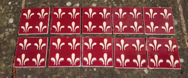 10 X Vintage Fleur De Lis Ceramic Bathroom Tiles - Richards Tile Company 9392