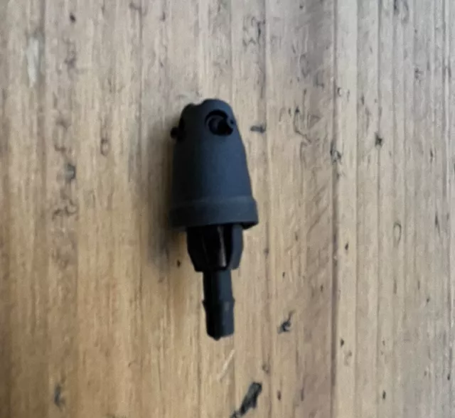 BRAND NEW FIAT 131 132 WINDSCREEN WASHER JET INJECTOR NOZZLE HEAD x 1pce