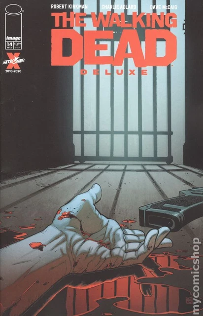 Walking Dead Deluxe #14B Moore Variant NM 2021 Stock Image