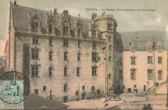 Cpa Loire Atlantique 44 Nantes Le Chateau Cour Interieure Le Grand Logis