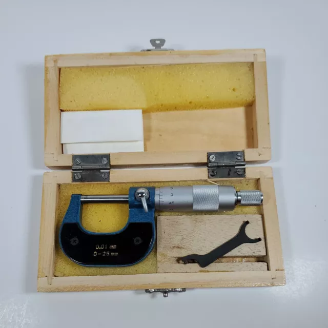 Outside Micrometer 0-25mm With Wood Box .0001''