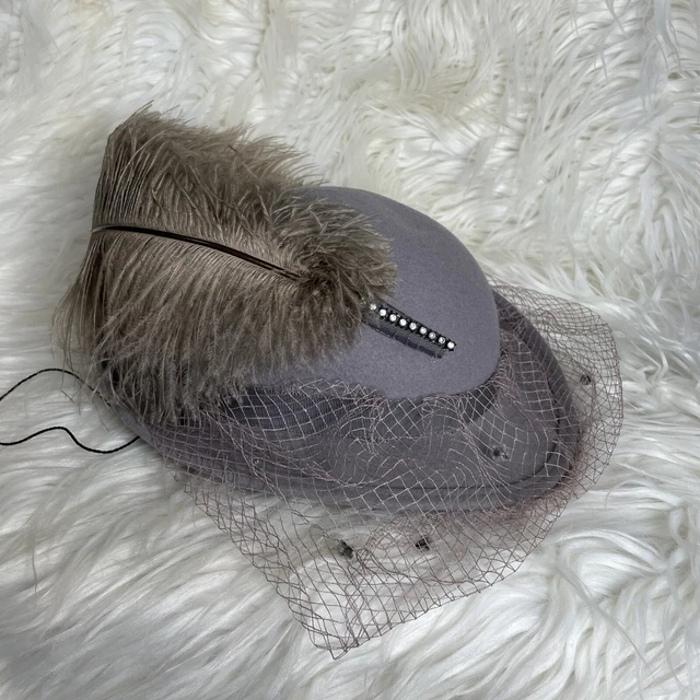 Vintage 60s Designer Gray Wool Netted‎ Veil Ostrich Feather Fascinator Hat Vintage 60s Designer Gray Wool Netted Veil Ostrich Feather  main image 3