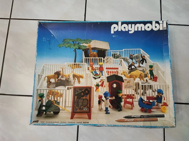 FIGURINE PLAYMOBIL FEMME avec balai et pelle à poussière EUR 6,99