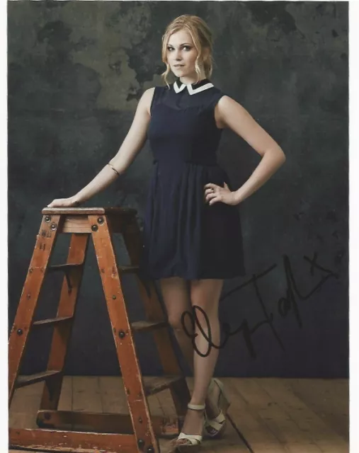 Eliza Taylor The Hundred Autographed Signed 8x10 Photo 2