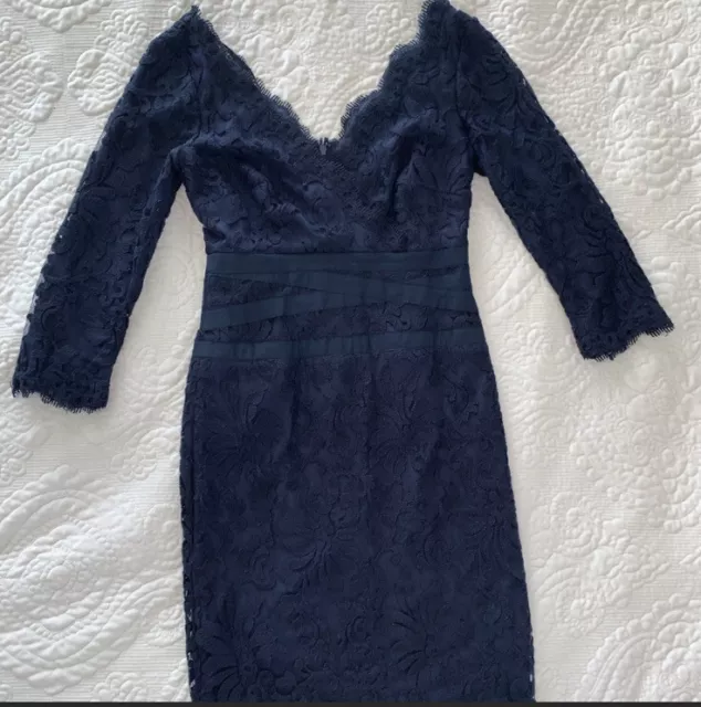 TADASHI SHOJI Embroidered Lace V-Neck Navy Blue DRESS sz - 2