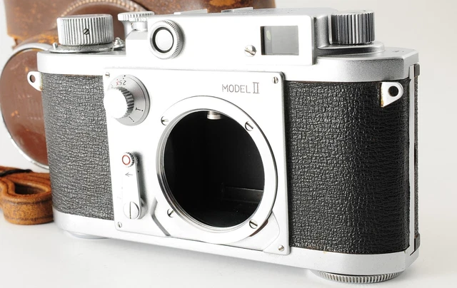 Lot 2 appareils photo argentiques vintage rares MINOLTA-16 MG-S avec leurs accessoires pour collection ou décoration - Collection