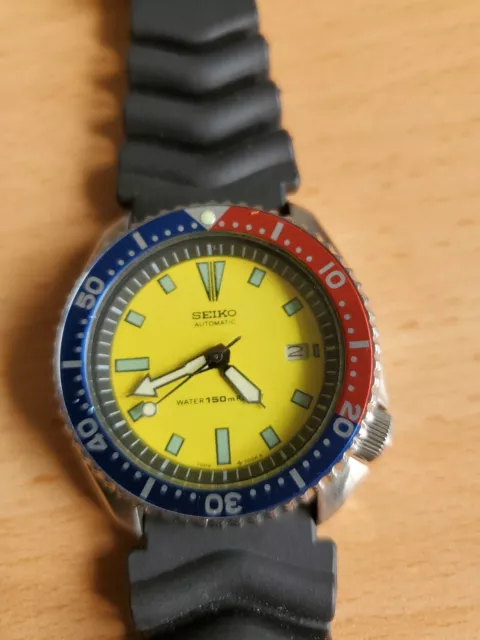 Seiko Automatic Men's Diver's Watch 7002-7000 Yellow Dial