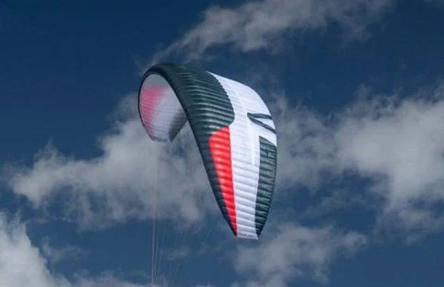 Skywalk ARAK Air, Size XS, 65-90kg, Mystic White, Demo Screen Only 10 Flights
