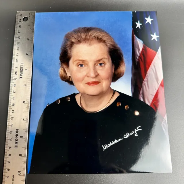 Secretary Of State Madeleine Albright (1937-2022) Autograph Photo Signed