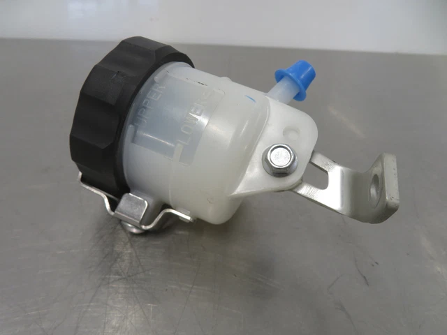 Eb1029 2018 Suzuki Gsxr 750  Front Brake Fluid Reservoir