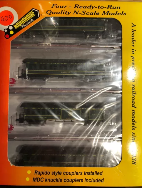 Roundhouse N 89487 50' Overland Southern Pacific 4-car Set