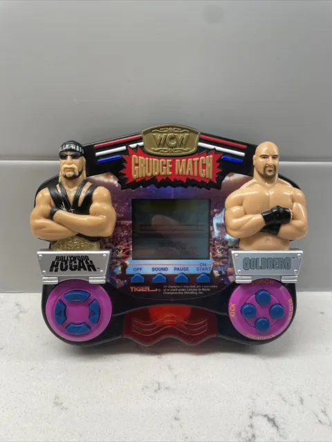 WCW Grudge Match Handheld Game Hogan vs Goldberg Tested - Missing Backplate