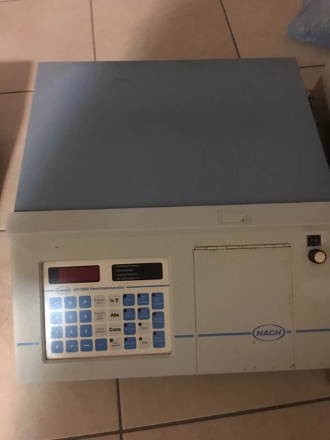 SPECTROPHOTOMETER SPECTROMETER DR 3000 Hach Spectrophotometer £137.01 ...
