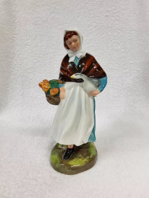 Royal Doulton Figurine  - "Country Lass" HN 1981