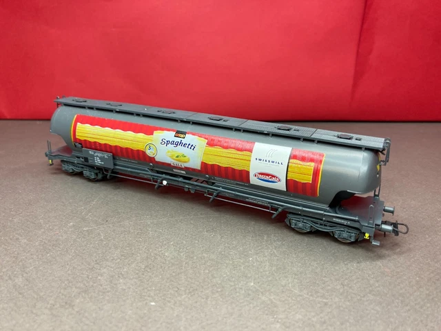 Wagon Trémie HO Southern Pacific Bay Hopper – Intermountain 47003-08 (occasion, Excellent état)