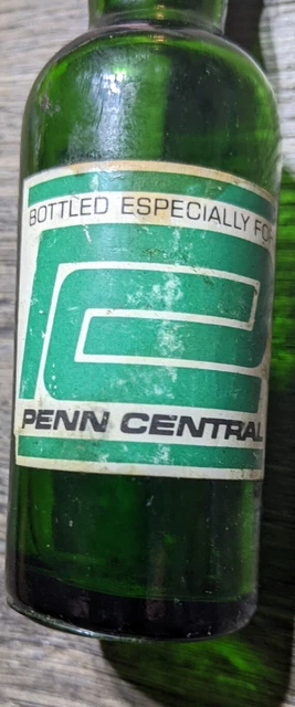 CUTTY SARK SCOTCH Mini Bottle 1/10 Pint SCOTS Whiskey -Penn Central Train Rare CUTTY SARK SCOTCH Mini Bottle 1/10 Pint SCOTS Whiskey -Penn Central Train Rare