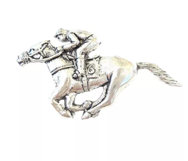 Caballo de Carreras Equinos Hecho a Mano En Peltre Sólido en Ru Pin de Solapa