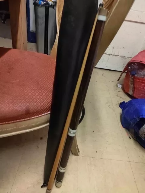 5 piece snooker/pool cue,in soft case