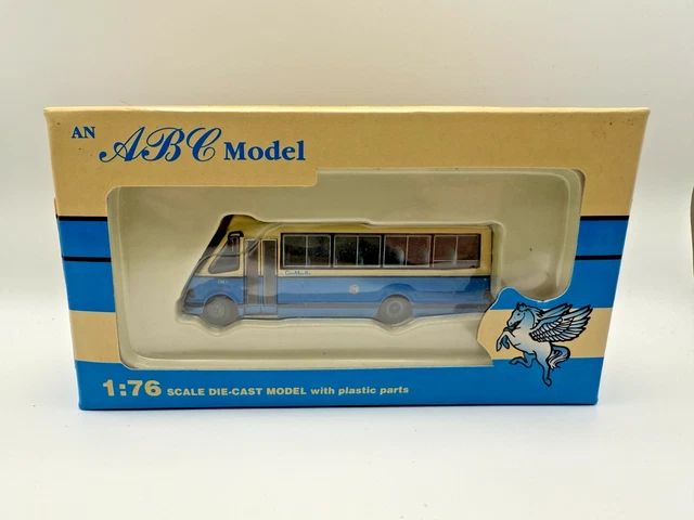 Gilbow 1/76 - Bus Autobus Guy Arab II Utility Bus Stockport 18 Mersey