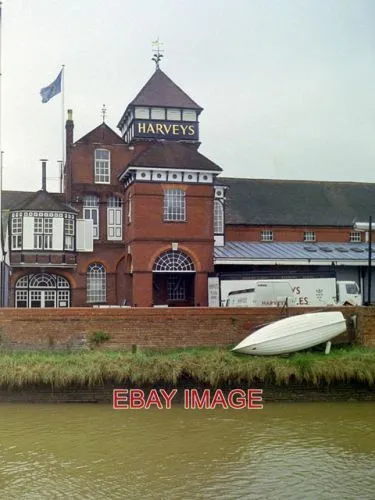 Photo  Harveys Brewery Lewes A Brew Much Respected In Sussex. 1994
