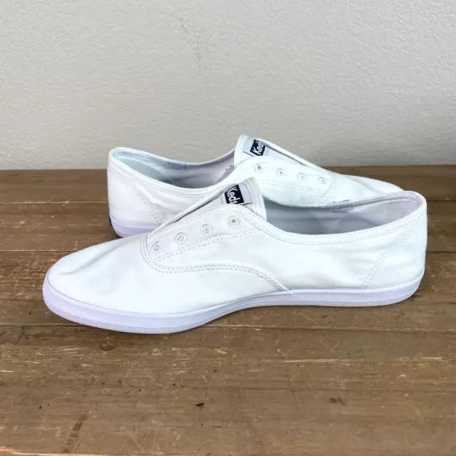 Keds Chillax Slip On Sneakers Shoes Womens 9 White Canvas Brand New 2