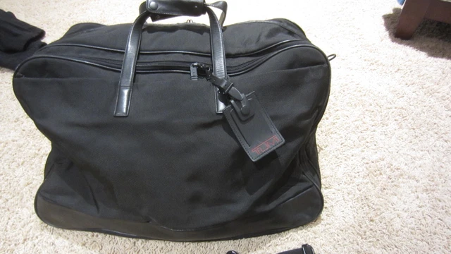TUMI Alpha 43051D3 Leather Trim Ballistic Nylon Duffle Carry-On Shoulder Bag 22"