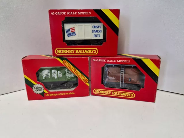 Hornby OO Boxed Wagons Twin Silo Smiths & Prime Pork Closed Van