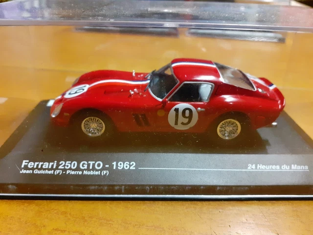 MG Model Set Aufgebaut 1/43 - Ferrari 250 Le Mans 1966 Nr. 21 Piper