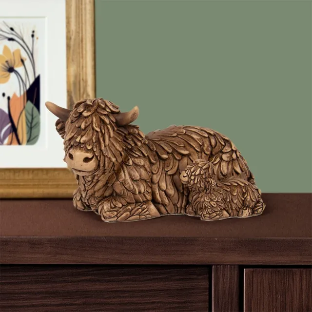 Hughie Highland Cow and Calf Ornament Gift Box Lying Down 19 x 11 x 10cm LP72938