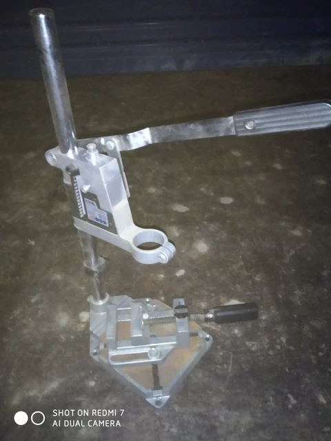 supporto verticale trapano colonna powerfix con morsa