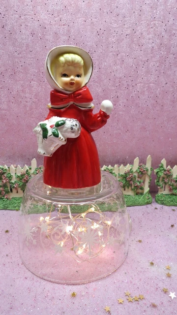 Vtg NAPCO Christmas Holly Berry Shopper Girl BELL RED BOW BONNET HAT & BASKET