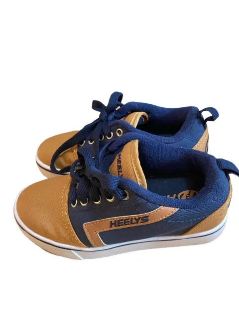 Heelys Boys Kids Sz 1 Skate Shoes Gr8 Pro HE100341 Color Block Cappuccino/Navy