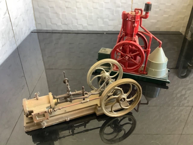 Lot de MACHINE A VAPEUR