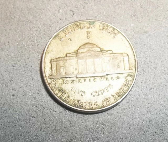 D604 ~ 1943 P Jefferson Nickel ~ From My Childhood Collection