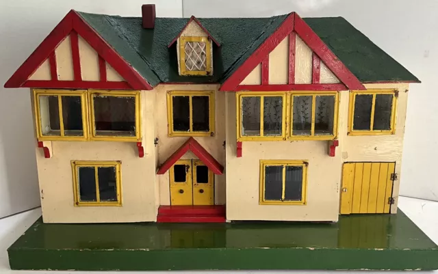 Unusual Vintage Wooden Doll House In Triang 62 Style, Working Electrics