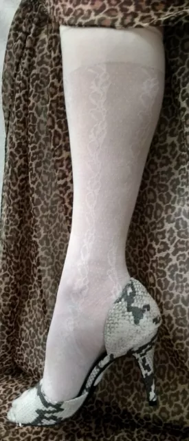 Knee High Sheer Socks 2 Pairs Comfort Top Knee Hi's CREAM Vintage One Size