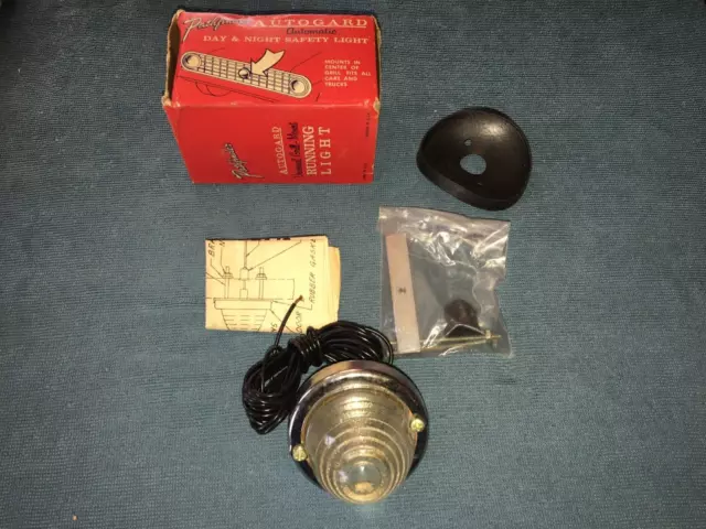 NOS Grille Running Light, Vintage Day or Night Driving Glass Lens Lamp Accessory