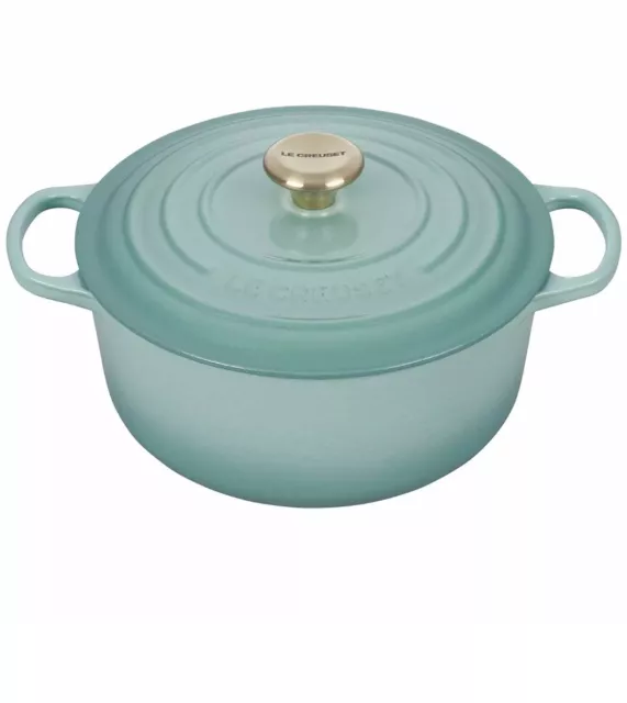 New Le Creuset Signature Round French Oven, 5.5 Qt. Sage Green