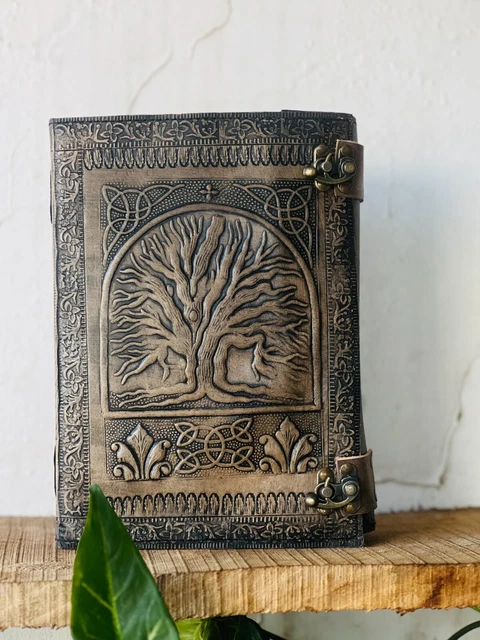 Taccuino In Pelle, Con Motivo Di Dragone Alato In Stile Celtico