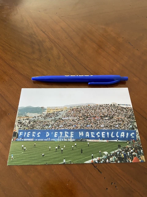 Marseille: Le tifo des South Winners rend hommage au titre de l'Algérie