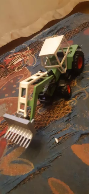 siku farmer 1:32 Fendt 310 Farmer LSA Mit Frontlader Traktor