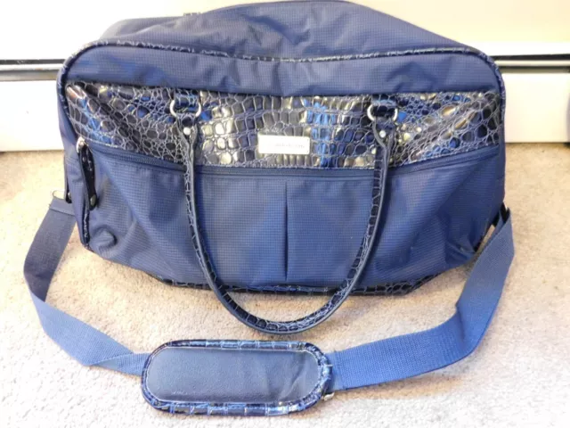 Samantha Brown Luggage Blue And Black Faux Croco Duffle 20" x 13" x 7"