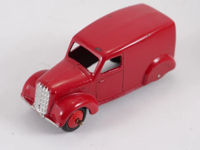 Dinky Toys Gb n° 280 Austin Van rouge 1/43